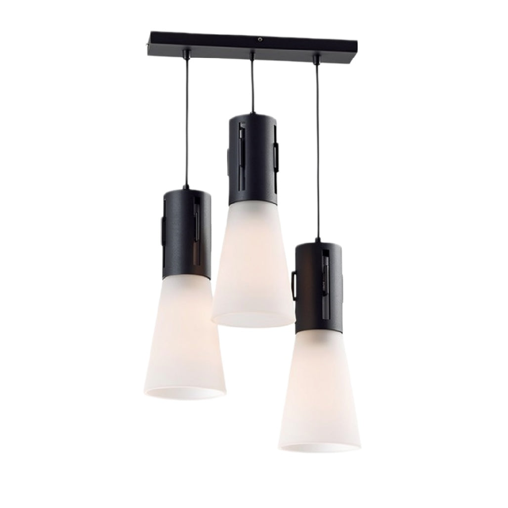 Moderne hanglamp met drie glazen kappen
